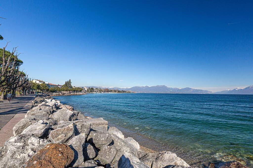 Garda Lake View Apartment Desenzano del Garda Extérieur photo